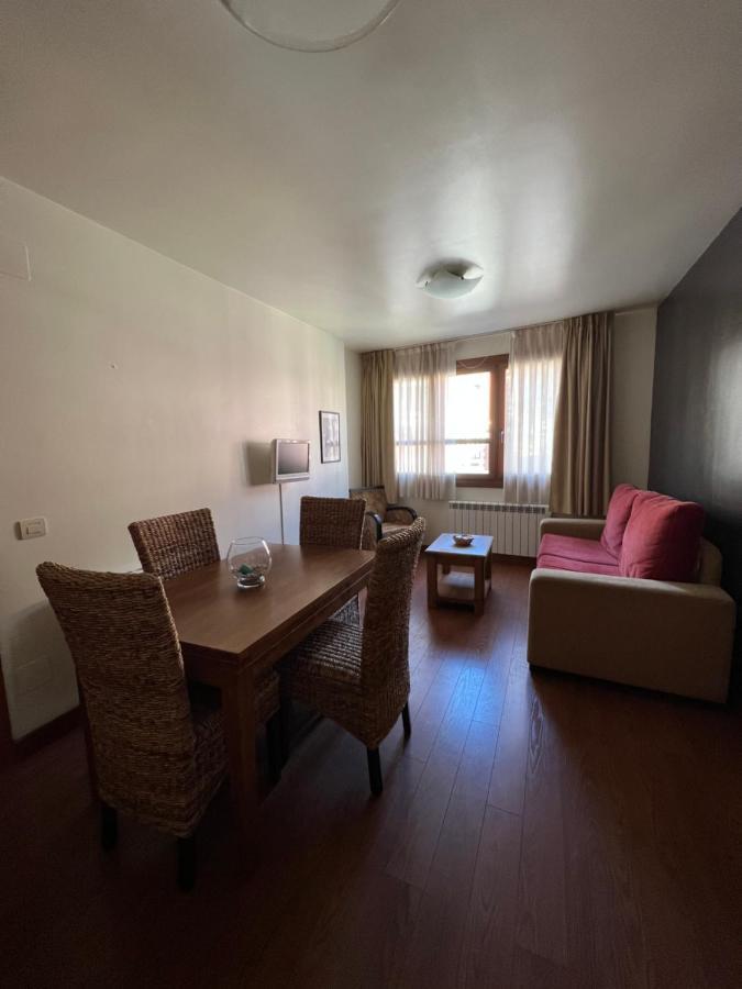 Apartamentos Cuirgu Фелечоса Экстерьер фото